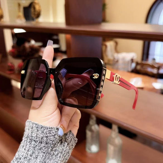 Luxury sunglass-red